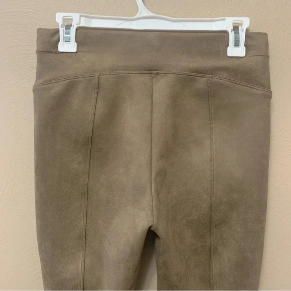 Spanx Faux Suede Leggings in Camel Size Medium - Picture 9 of 13